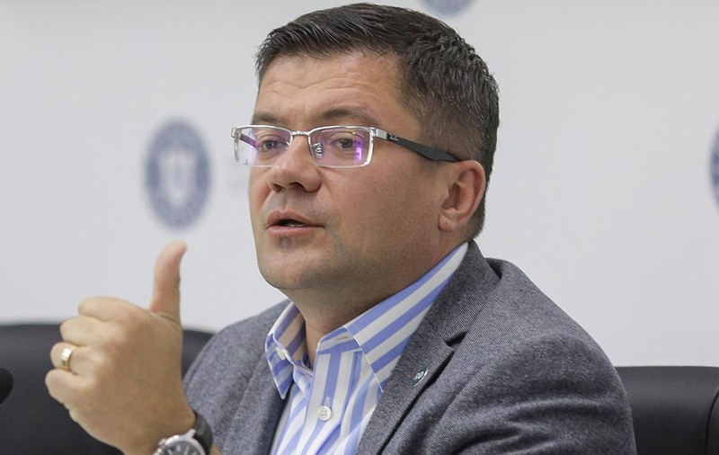 Cum au reușit avocații să țină pe loc procesele lui Costel Alexe. Este singurul șef de consiliu județean în funcție cu două dosare de corupție în instanțe