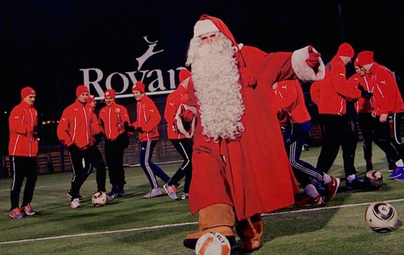 Crăciun din China! ^O societate bancară asiatică susține financiar FC Santa Claus, echipa finlandeză a Moșului / FOTO&VIDEO