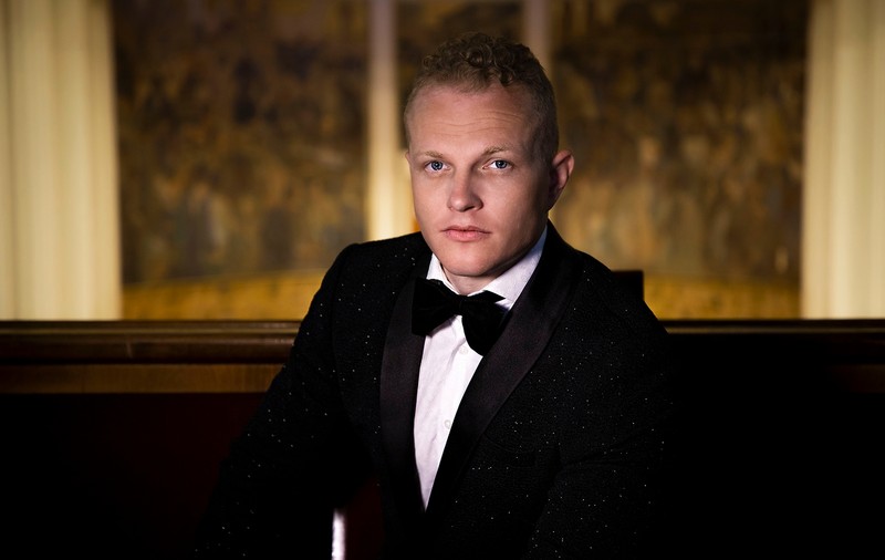 Tenorul ŞTEFAN von KORCH continuă parcursul internaţional cu debut la PALERMO CLASSICA în CARMINA BURANA pe 26 Iulie