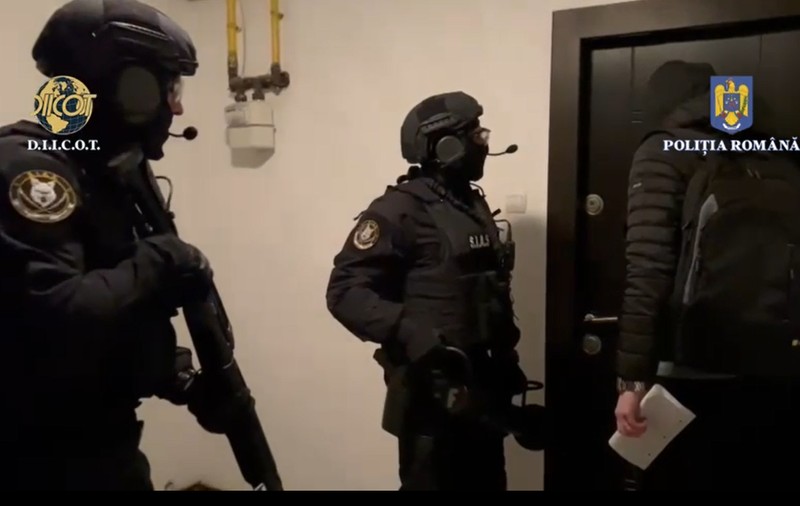 123 de descinderi în București și mai multe județe la o grupare implicată în jocurile de noroc