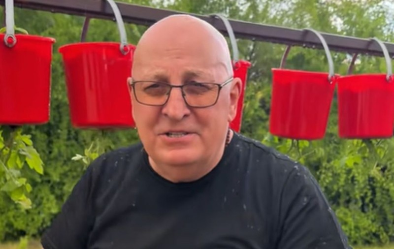 Ce a plantat Bebe Cotimanis în grădină: „Cu susul în jos”. Cum au reacționat fanii când au văzut: „Nu m-aș fi gândit”