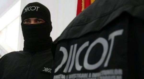Doi minori care ar fi spart site-ul PSD au fost ridicați de DIICOT