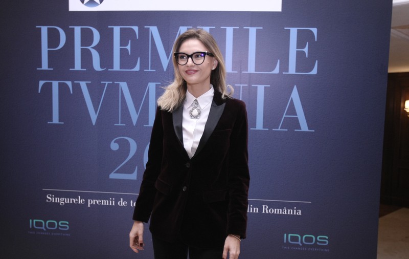 După două divorțuri dureroase, Dana Războiu e sceptică în ceea ce privește un nou mariaj: "Căsătoria n-ar trebui să fie pentru totdeauna!"
