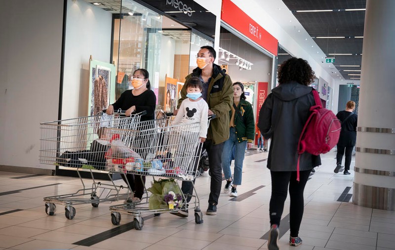 Danemarca și Norvegia redeschid școlile și magazinele