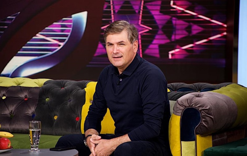 Mircea Radu a împlinit 52 de ani. Cum s-a aniversat prezentatorul TV. “Au fost excese. Duble excese”