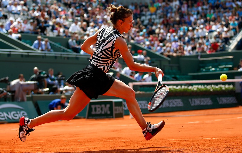 La câteva ore după victoria contra japonezei Naomi Osaka, Simona Halep, out de la Roland Garros!
