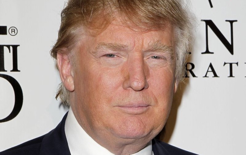 Miliardarul Donald Trump ar putea candida la preşedinţia Statelor Unite