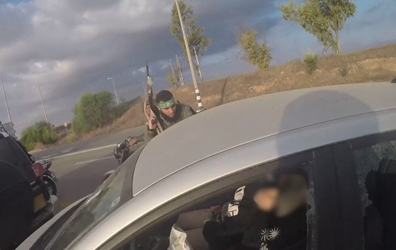 43 de minute și 44 de secunde de groază. Teroriștii Hamas au filmat în direct masacrul de pe 7 octombrie, din Israel
