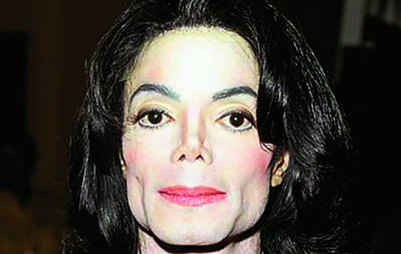 Michael Jackson susţine că nu are cancer