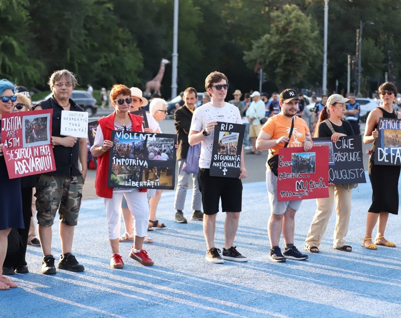 Protest în Piața Victoriei, la 8 ani de la violențele din 10 august 2018: „Ne-au gazat, i-ați achitat!”