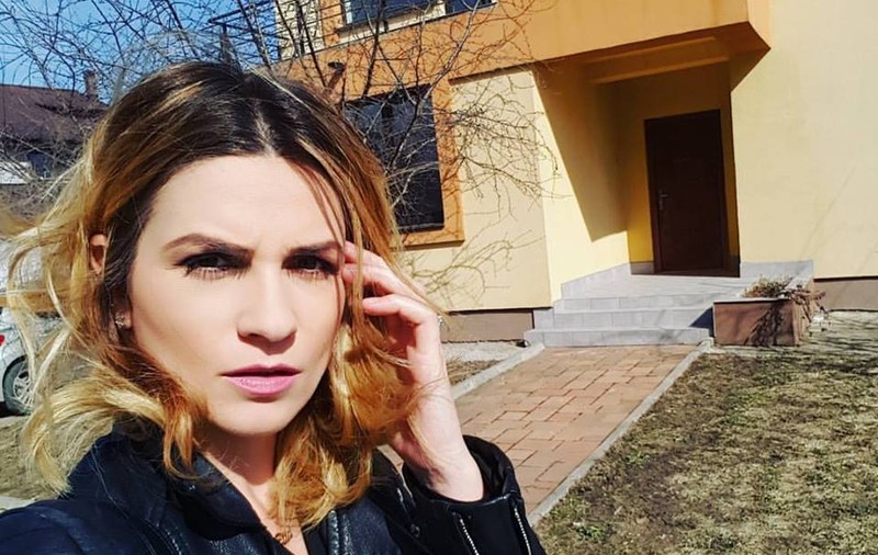 Ellie White, schimbare de look îndrăzneață pentru noul videoclip. “A fost cu adrenalină și senzații tari”