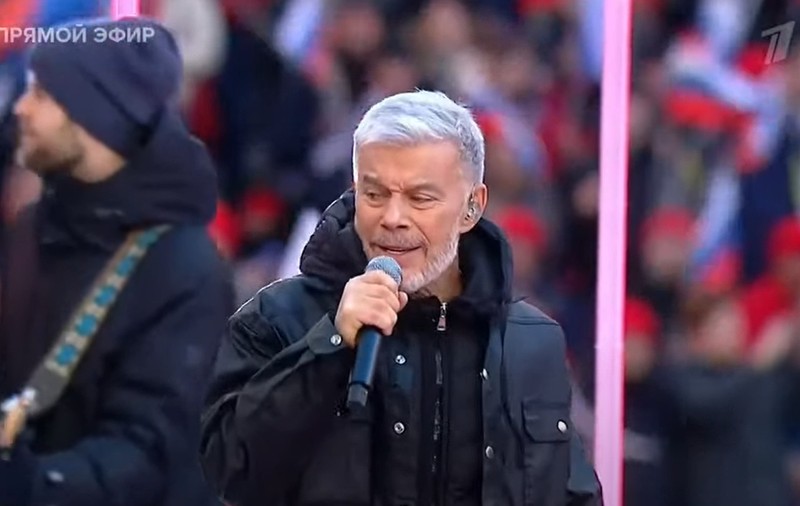 VIDEO. Cântecul auzit la Moscova, în fața lui Putin, care dă fiori și la Chișinău