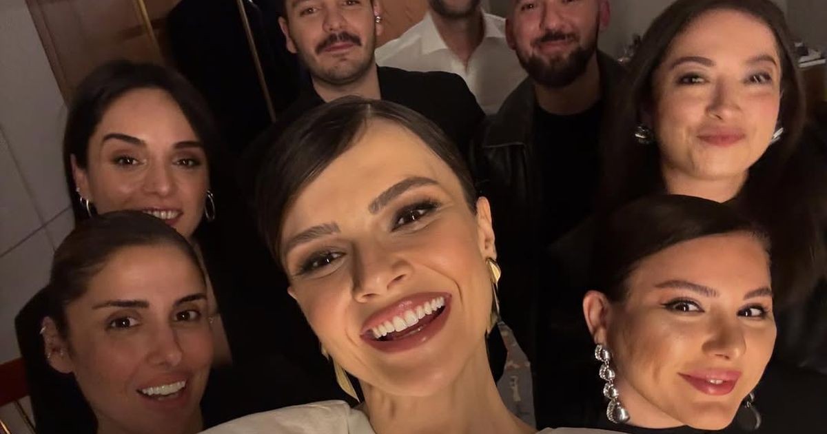 Actrița turcă Sinem Unsal joacă în serialul „La marginea lumii” de la PRO TV