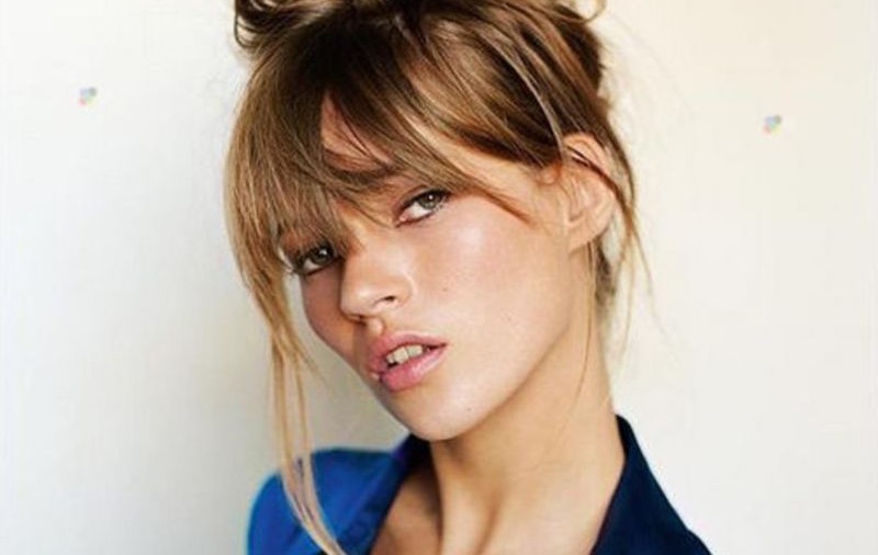 Cum arăta Kate Moss la 18 ani! Fotografiile de la primul pictorial din carieră | FOTO