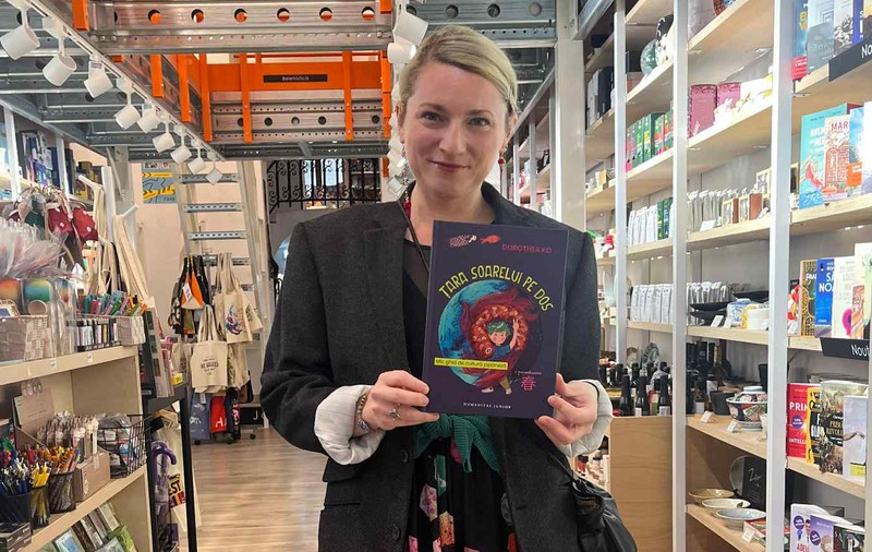 O scriitoare română stabilită la Tokyo lansează un ghid de cultură japoneză pentru copii. Dorothea Ko: „În lumea asta, numai creativitatea ne poate salva cu adevărat”