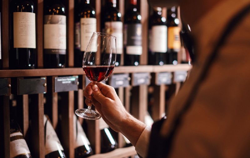De ce sticla de vin are 750 ml