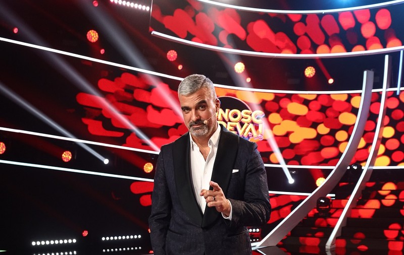 Aurelian Temișan, situație fără precedent la „Te cunosc de undeva!”. Emi și Cuza i-au pregătit o surpriză colosală: „Avem emoţii foarte mari”