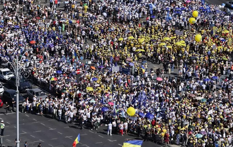 Studenții din Cluj susțin profesorii și pregătesc proteste la UBB și UTCN: „Educația nu se poate face așa”