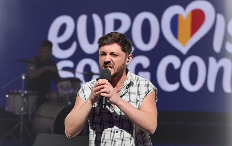 Cum sună melodia care speră Vanu să-l ducă în finala internațională Eurovision 2026 de la Viena: „Therapy Enemy”