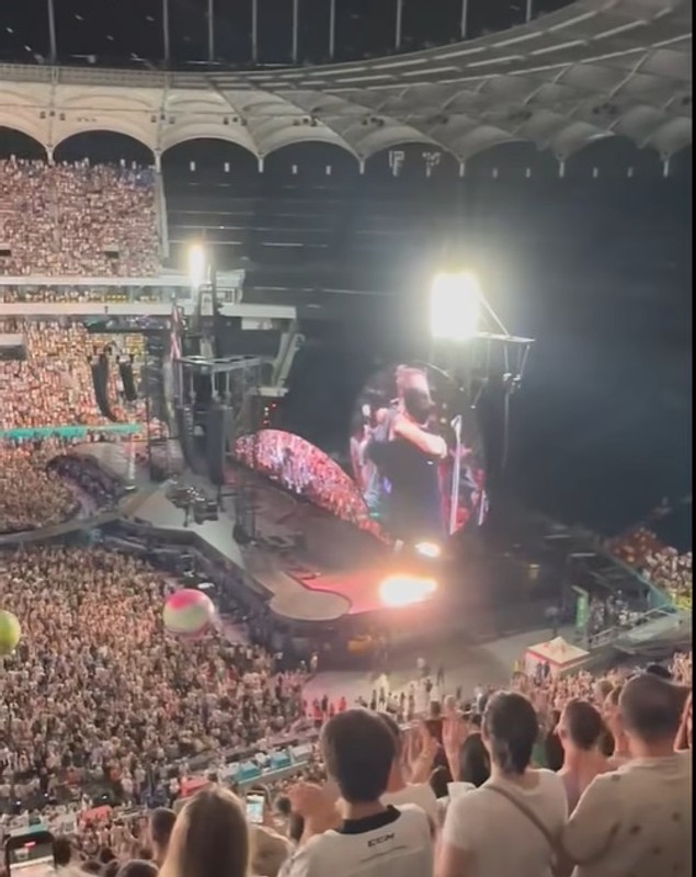 Câți bani a primit Babasha pentru a cânta alături de Coldplay. Manelistul l-a avertizat pe Chris Martin de ce s-ar putea întâmpla