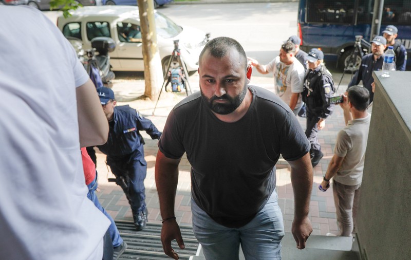 Buletin de București: Ștefan Godei, liderul grupării din spatele „azilelor groazei”, angajat șofer la Primăria Capitalei la o săptămână după ce Gabriela Firea și-a preluat mandatul