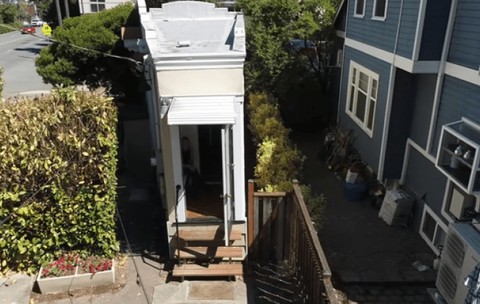 Casa construită de o femeie din răzbunare, după divorț: are doar 1,4 m lățime și valorează 745.000 de dolari