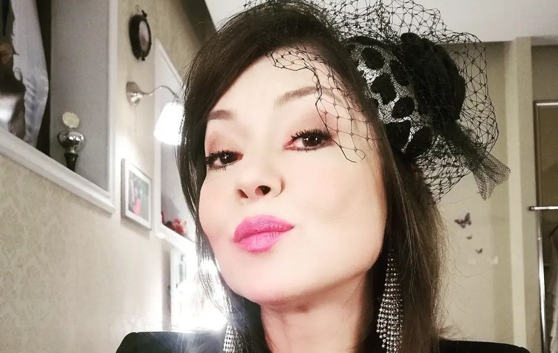 Oana Sârbu a împlinit 54 de ani. Mesajul transmis de artistă de ziua ei. „Lumea, românii, de fapt, s-au schimbat, câteodată nu-i recunosc”