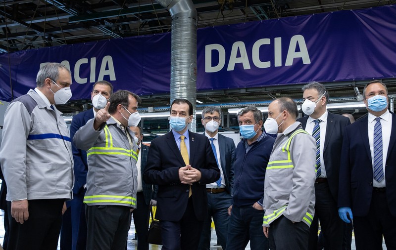 Orban spune că Renault România nu i-a dat niciun semnal privind intenţia de a face concedieri