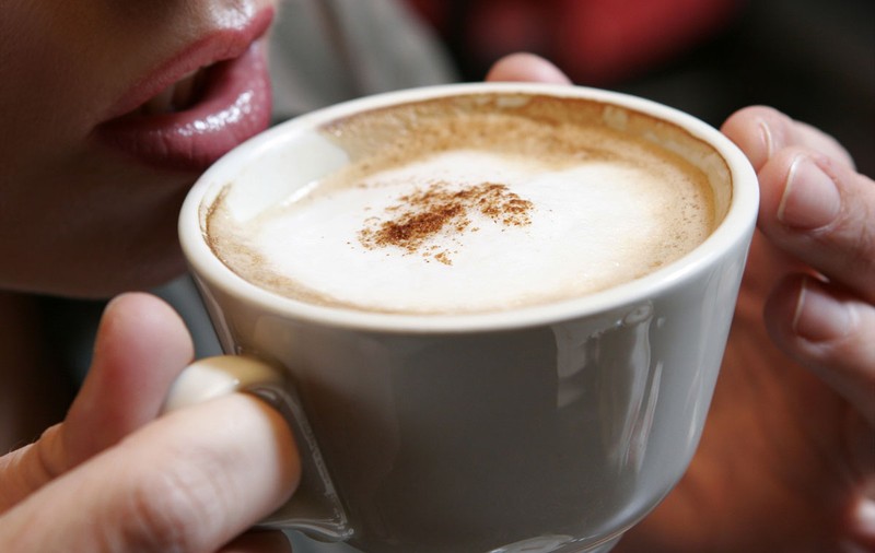 A plătit 35.000 de euro pentru o... cafea