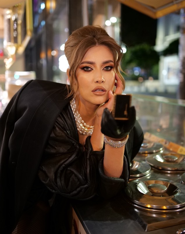 Ce spune Iulia Albu despre relația cu Mihaela Borcea, după ce Mihai Albu a declarat că nu se înțeleg. „Chiar recent am vorbit. Cred că după 11 ani nu are rost”