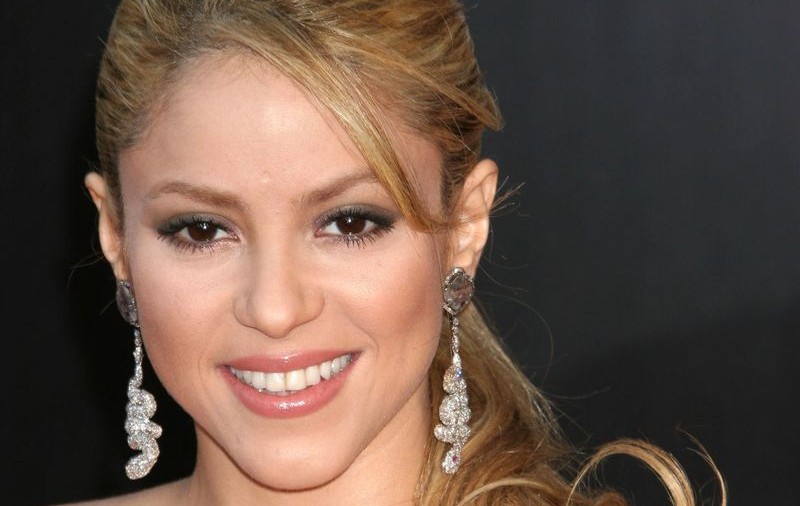 Shakira este înnebunită după golf