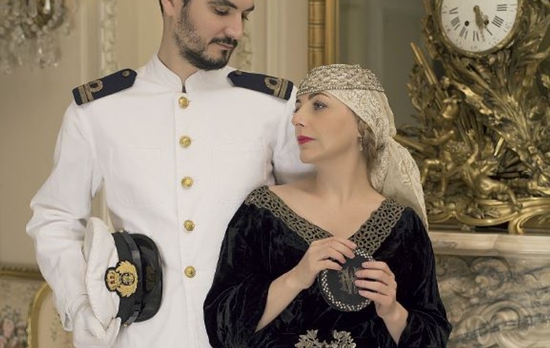 GALERIE FOTO | Sorin Mărgărit, consilier la Primăria Capitalei, a ajuns model într-o revistă pentru femei