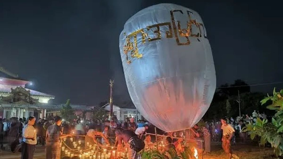 Cel puțin 24 de persoane au fost ucise și alte 47 au fost rănite în timpul unui protest față de guvernul militar din Myanmar, după ce dintr-un paramotor s-au aruncat două bombe asupra mulțimii, 6 octombrie 2025