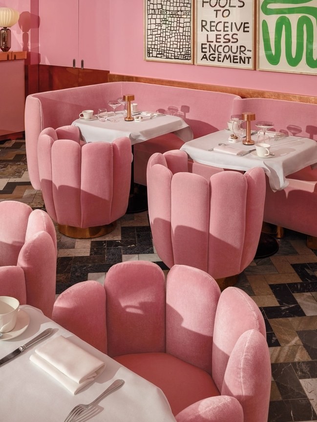 Restaurantul Sketch The Gallery, gândit de India Mahdavi, foto de Leandro Farina pentru The New Yorker