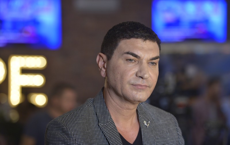 Adevărul despre starea de sănătate a lui Cristi Borcea, infectat cu COVID-19. Ce se întâmplă cu Valentina Pelinel și cu copiii lor