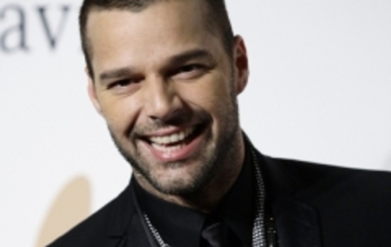 Ricky Martin, fericit că părinţii au fost alături de el când le-a spus că e homosexual