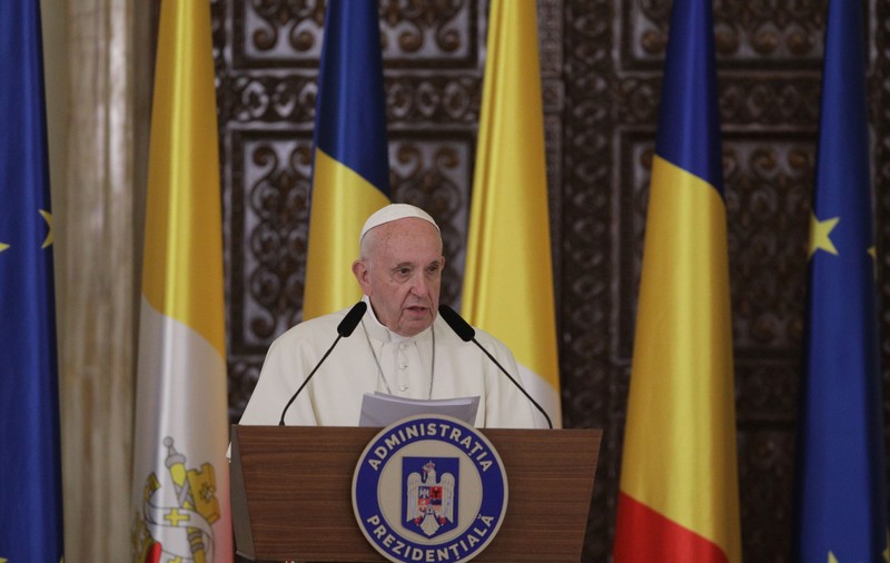 Tolo: Mesaj de o înțelepciune desăvârșită al Papei Francisc la Cotroceni -  elogiu pentru românii care muncesc în străinătate, dar și un apel cald pentru ”soarta celor mai dezavantajați”!