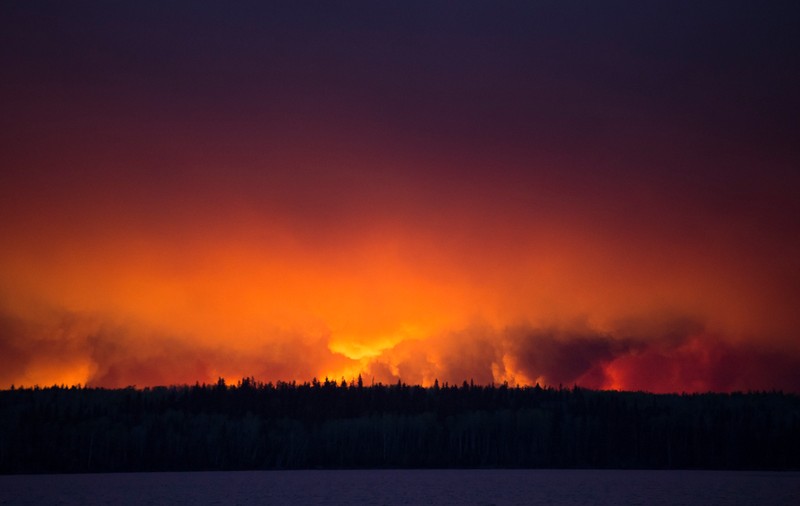 Imagini incredibile! Cum se vede incendiul din Canada din spațiu| FOTO