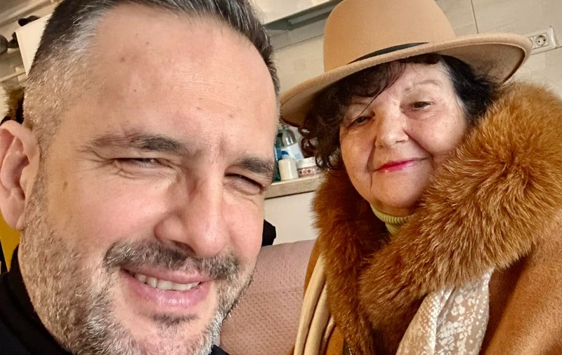 Ce a pățit mama lui Mădălin Ionescu: „Am convins-o greu să accepte salvarea”. Prezentatorul a trăit momente de panică la ceas de seară