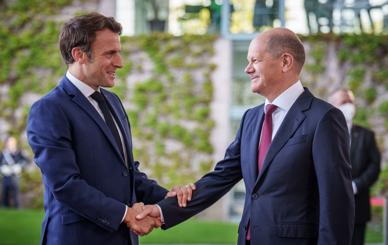 A obosit Occidentul să-și apere principiile? De ce prelungirea războiului din Ucraina impune mai mult ca oricând unitatea politică a democrațiilor