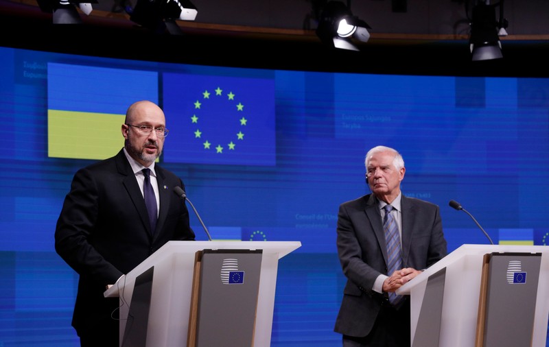 Premierul ucrainean cere UE sisteme de apărare antiaeriană, oferind la schimb livrări de gaz