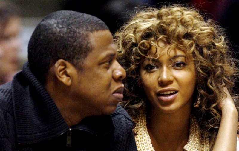 Beyoncè a primit genţi în valoare de 266.000 de euro
