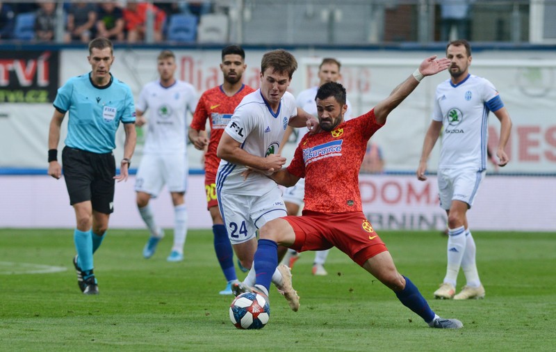FCSB, favorită la calificare cu Guimaraes. ”Avem echipă prea tare, prea puternică!”