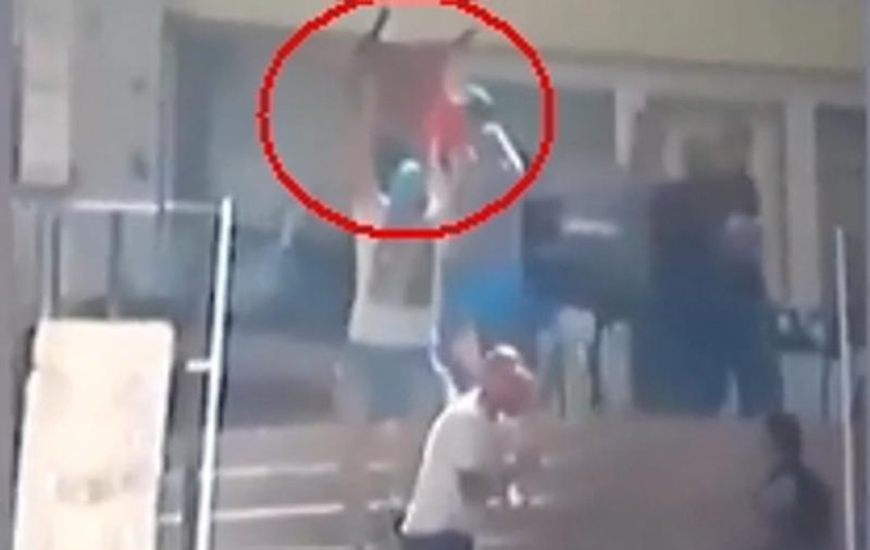 Euro 2016. Francezii sunt depășiți de evenimente! După englezi și ruși, și nemții au sărit la bătaie! S-au ”caftit” cu ucrainenii! / VIDEO