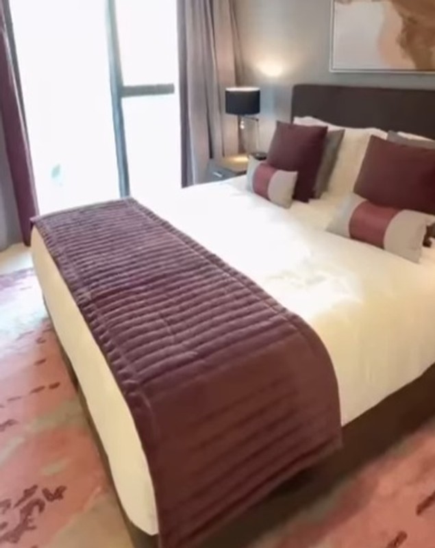 Motivul pentru care Bianca Drăgușanu își vinde apartamentul din Dubai. Imagini cu locuința pe care a scos-o la vânzare cu 398.000 de euro