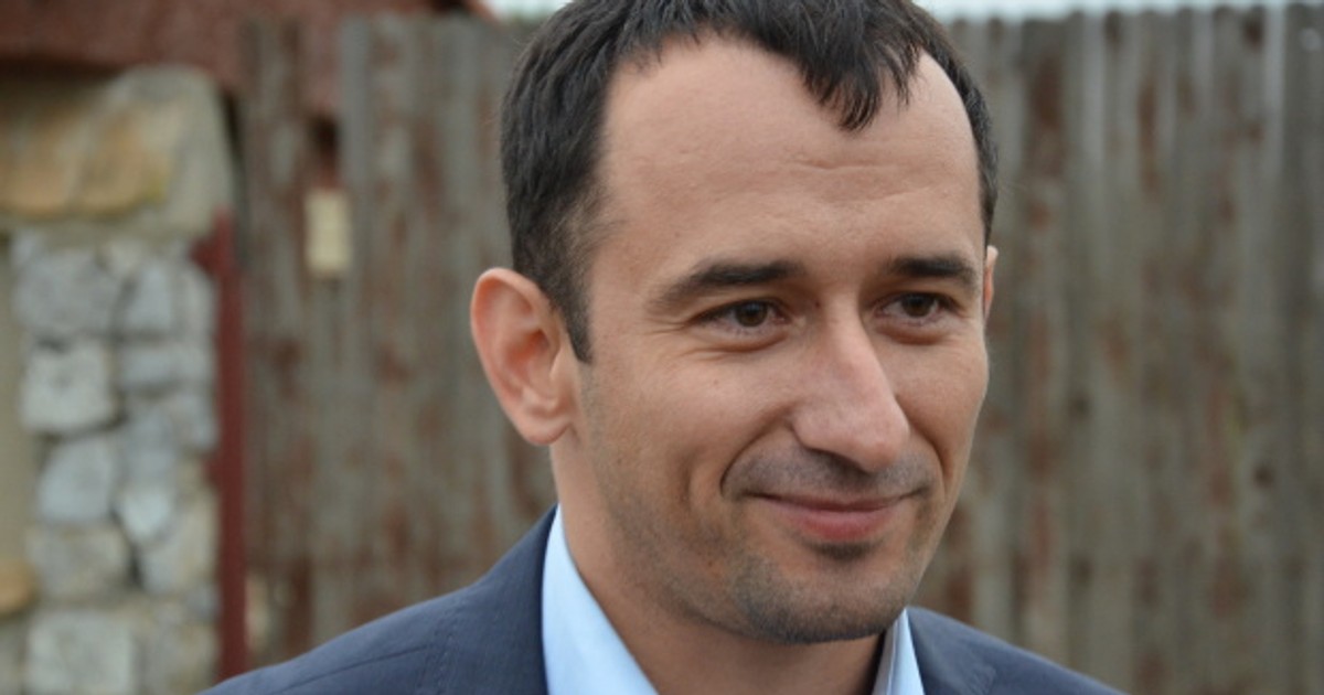 Un primar îi ceartă pe localnici pe Facebook. Sunt vizați „țăranii” sau „nesimțiții” care nu respectă curățenia