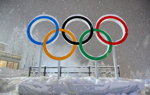 Satul olimpic de iarnă a rămas fără prezervative după doar trei zile. Organizatorii promit noi livrări