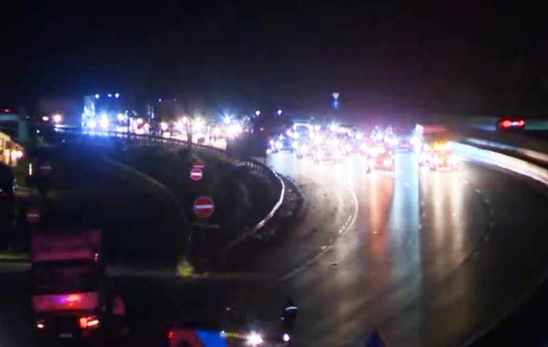 Timp de 20 de minute, aproape 40 de mașini au trecut peste un turist român de 92 de ani, pe o autostradă de la marginea Budapestei