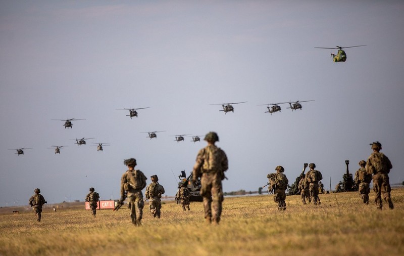 „O divizie americană se antrenează în România pentru războiul cu Rusia”, titrează televiziunea CBS, despre un exercițiu NATO