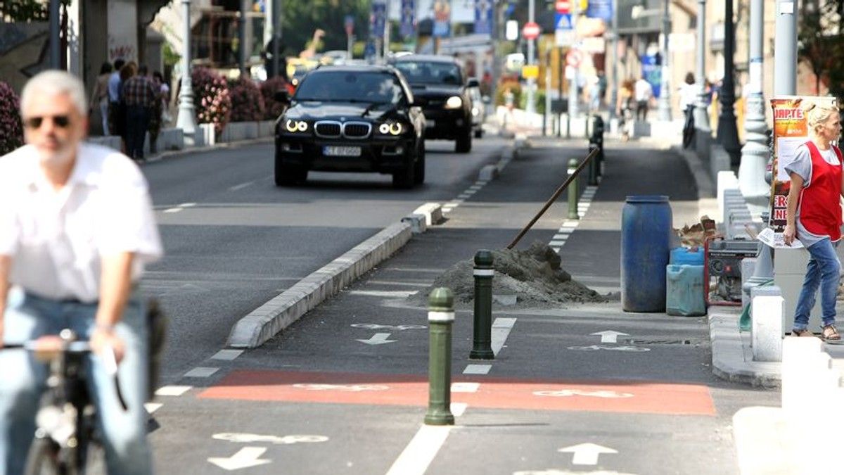 Primăria Capitalei va moderniza 68 de străzi din București